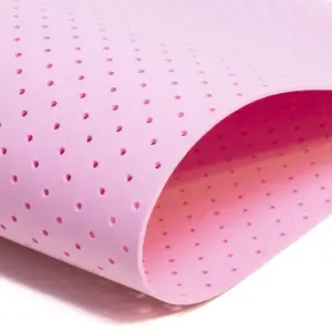 GOMA EVA PERFORADA ROSA 60X40