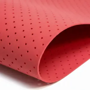 GOMA EVA PERFORADA ROJO 60X40